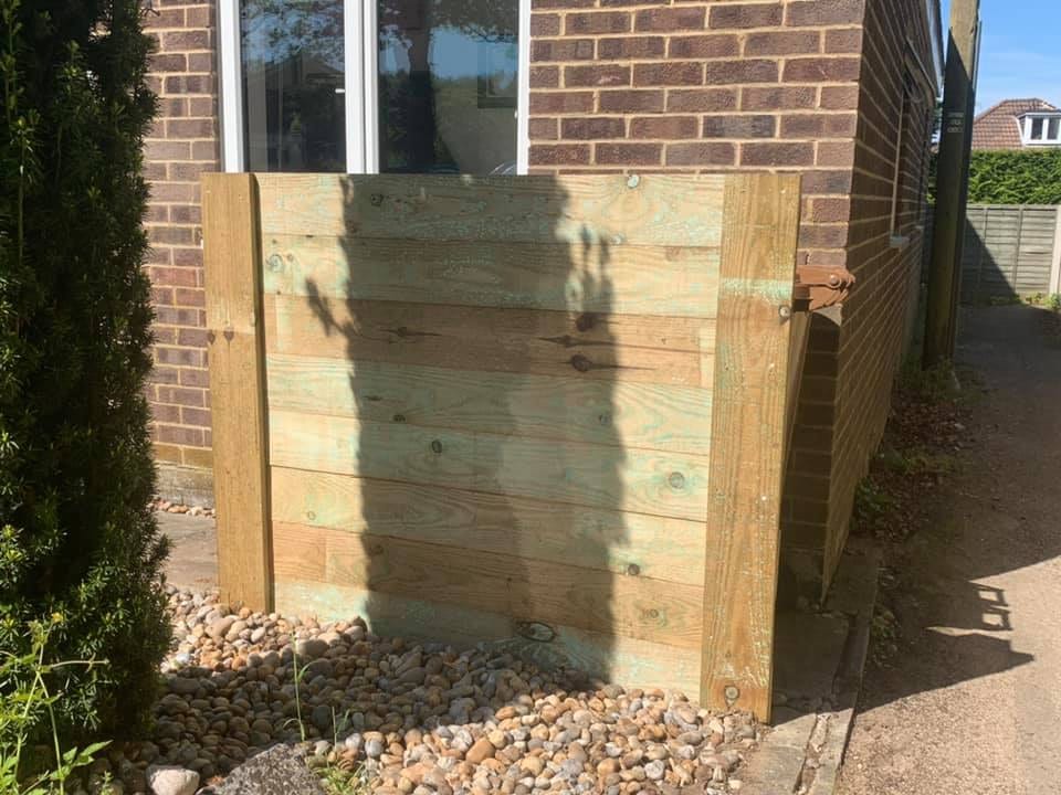 Bespoke Bin store Eastleigh 960x720 1